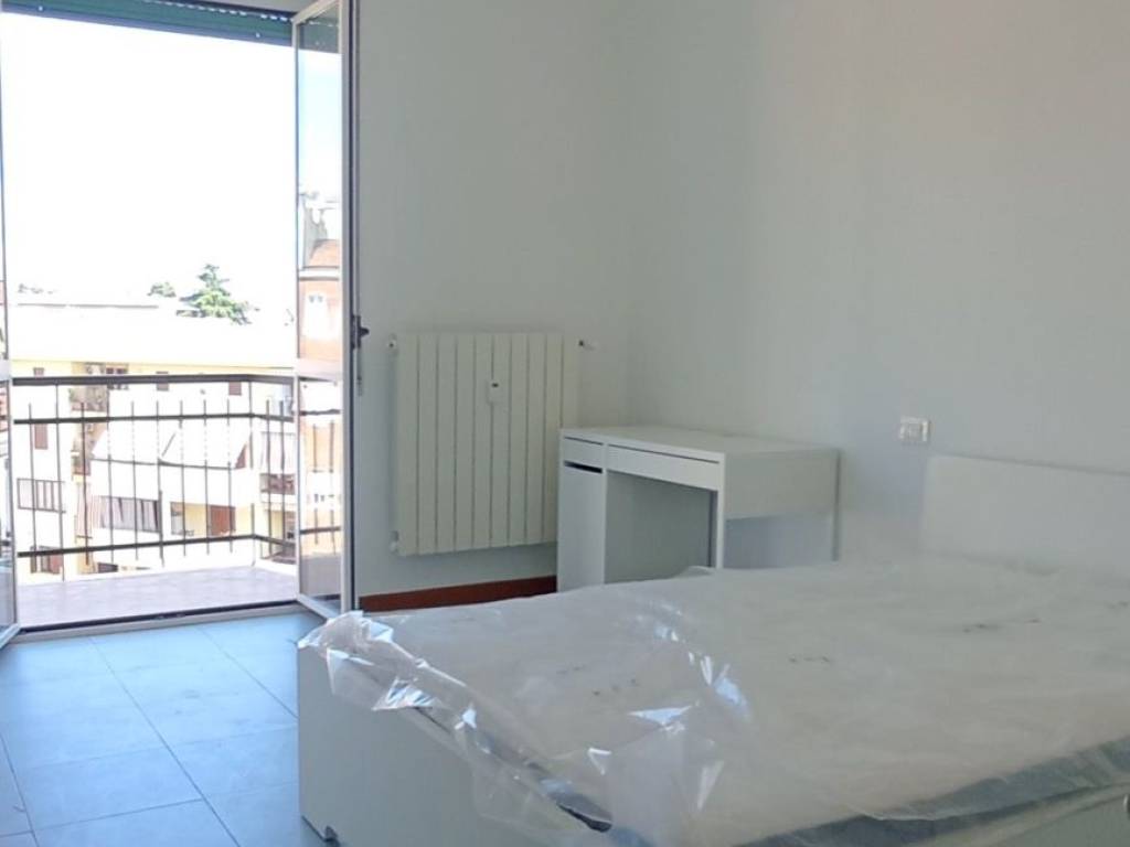 Appartamento via Anacreonte, Cimiano, Milano